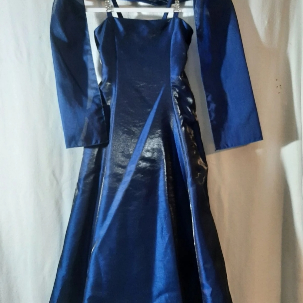 Girls formal pageant dress size 6-7 youth